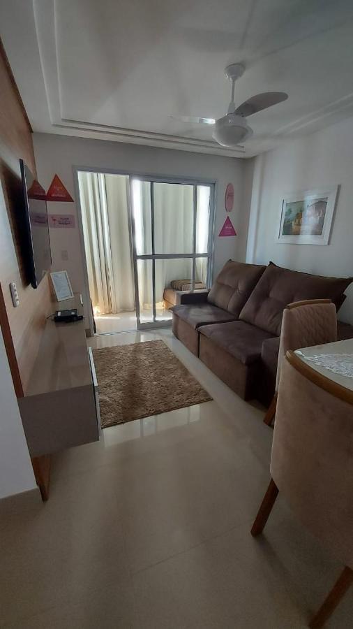 Praia do Morro: Beachfront Apartment with Pool and Wi-Fi Guarapari Exterior photo
