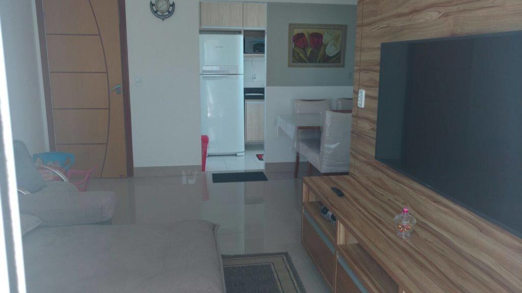 Praia do Morro: Beachfront Apartment with Pool and Wi-Fi Guarapari Exterior photo
