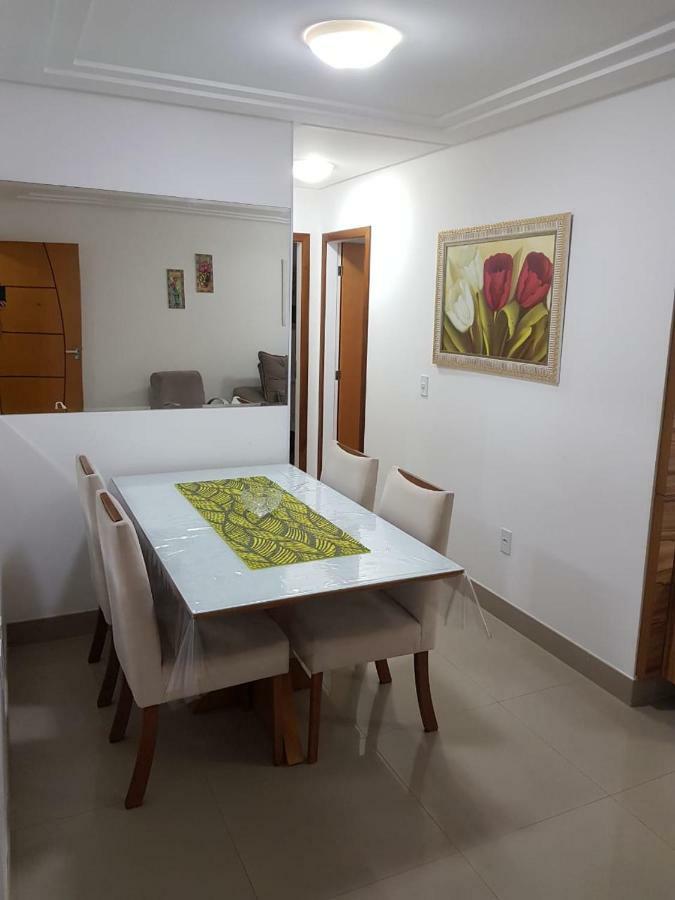 Praia do Morro: Beachfront Apartment with Pool and Wi-Fi Guarapari Exterior photo